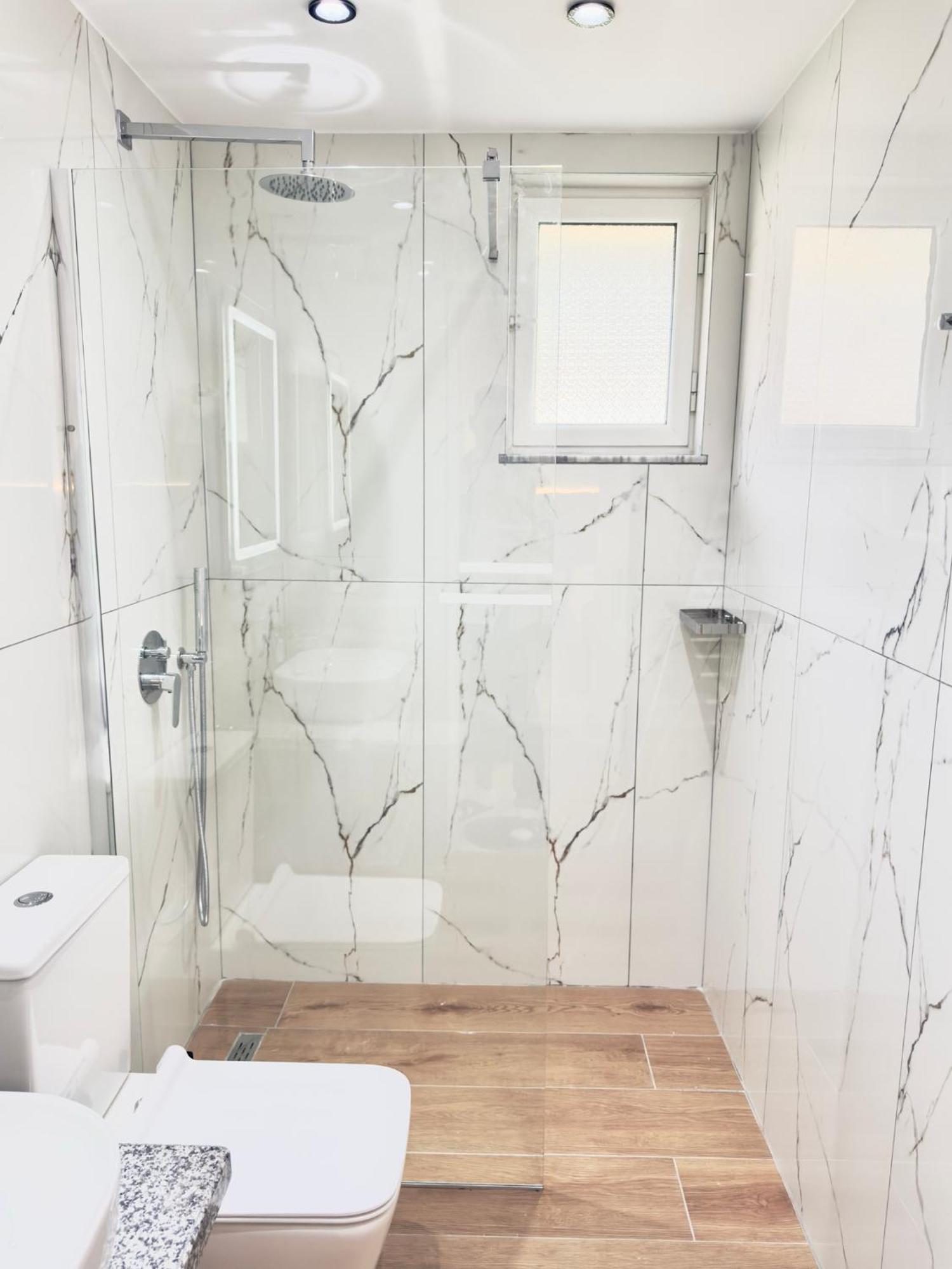 Voda Appartement Ksamil